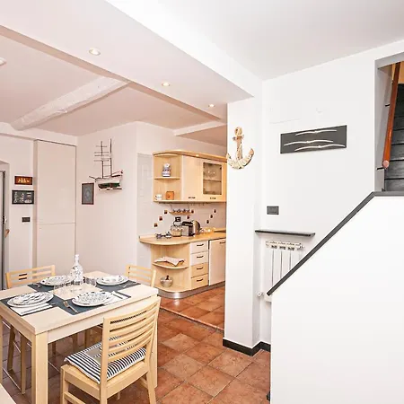 度假居 Cozy House Boccadasse By The Sea In *